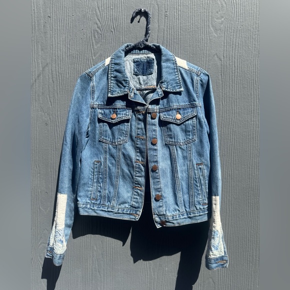 Upcycled Denim Jacket with Quilted Pitcher Appliqué Size SM - Picture 3 of 13